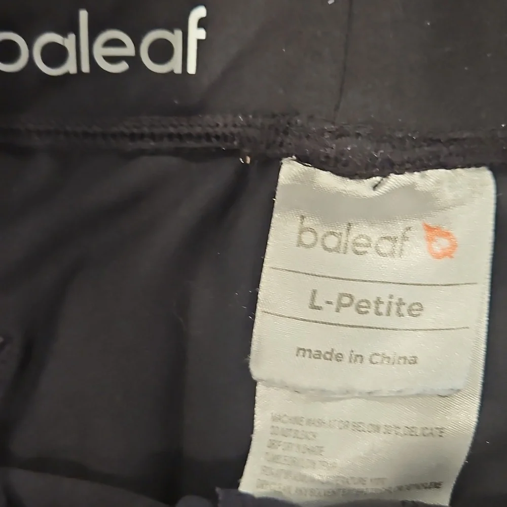 Baleaf Women’s Stretch Pants – Petite – Like New (Worn Once) Large - Picture 3 of 7